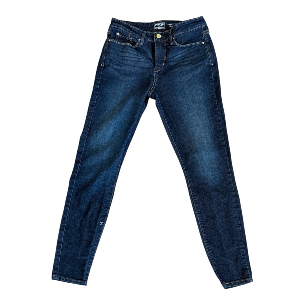Levi Womens Totally Shaping Skinny Jeans Dark Wash 29x30